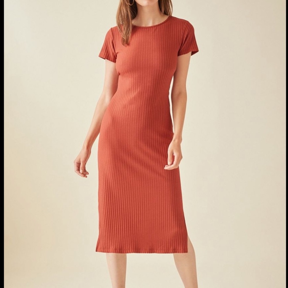 Amour Vert Tiffany Ribbed Dress cinnamon burnt orange size medium